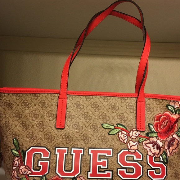 Handbag - Picture 1 of 8